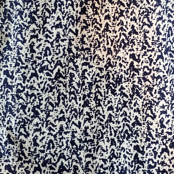 Slate and Stone Small Short Sleeve Premium Shirt - Picture 2 of 3